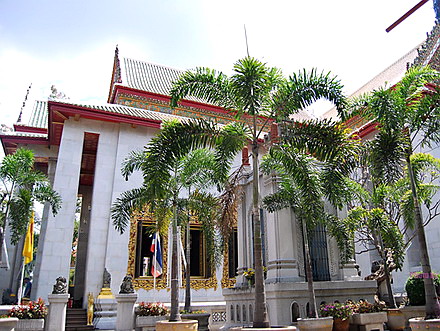 บริเวณพระอุโบสถวัดบวรนิเวศวิหาร