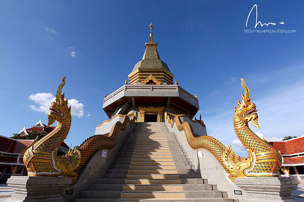 พระอุดมญาณโมลี (หลวงปู่จันทร์ศรี จนฺททีโป) 