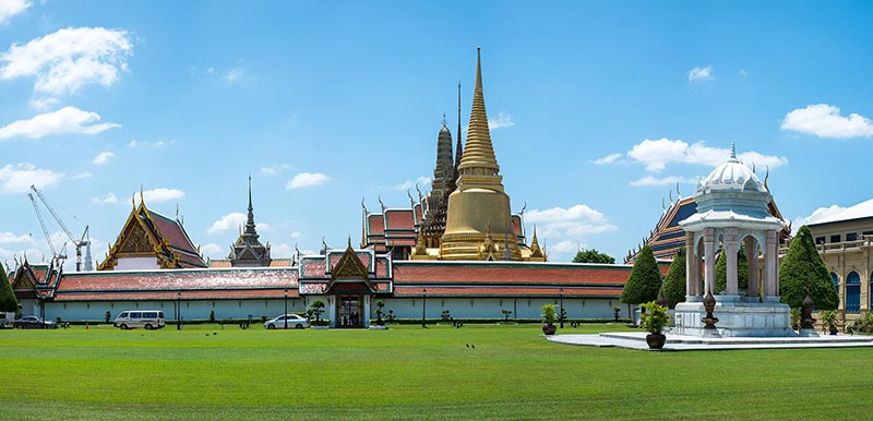 วัดพระศรีรัตนศาสดาราม วัดพระแก้วมรกต วัดสำคัญที่สุดของกรุงรัตนโกสินทร์