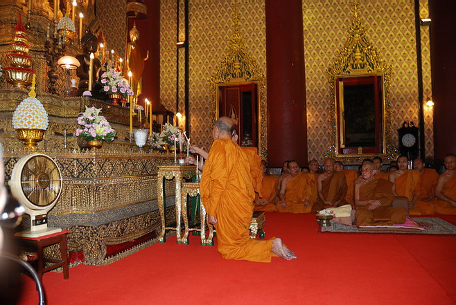 ท่านเจ้าประคุณสมเด็จพระญาณวโรดม (ประยูร สนฺตงฺกุโร) เป็นประธานสงฆ์  ในงานมุทิตาสักการะครูบาอาจารย์ที่ได้รับพระราชทานเลื่อนสมณศักดิ์  เนื่องในวโรกาสวันเฉลิมพระชนมพรรษา 5 ธันวาคม 2551 ณ วัดเทพศิรินทราวาส 