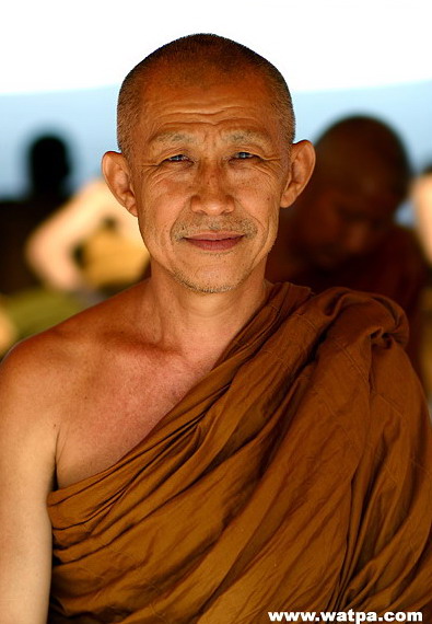 พระอาจารย์สุธรรม-วัดป่าหนองไผ่