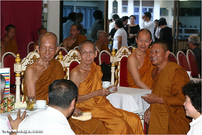 พระธรรมดิลก (จันทร์ กุสโล)