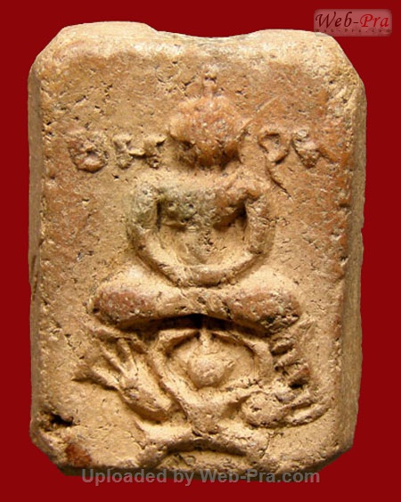 พิมพ์ครุฑยันต์แถวเดียว หลวงพ่อปาน โสนันโทเถระ วัดบางนมโค จ.พระนครศรีอยุธยา (เนื้อดิน)