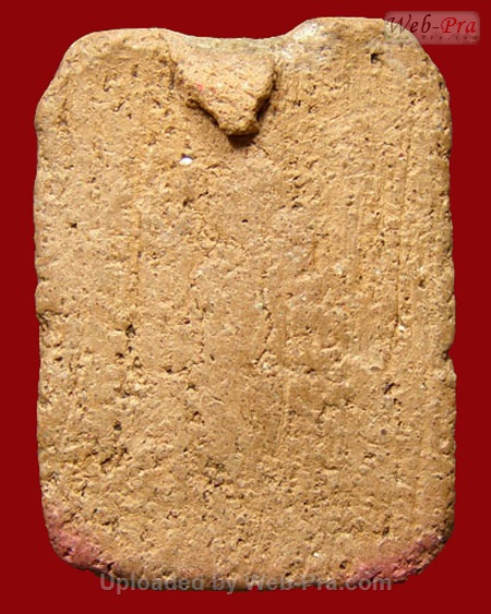 พิมพ์ครุฑยันต์แถวเดียว หลวงพ่อปาน โสนันโทเถระ วัดบางนมโค จ.พระนครศรีอยุธยา (เนื้อดิน)