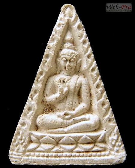 ปี 2514 พระผง รุ่น 4 พระธรรมขันธ์ พิมพ์สามเหลี่ยม วัดปากน้ำ (-)