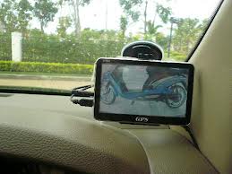 เครื่องนำทางGPS จอLcd 5 นิ้ว+กล้องมองหลังไร้สาย อินฟาเรด (กันน้ำ) ราคาประหยัด 2999- 