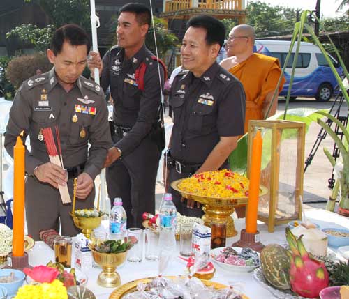 เหรียญตะกั่วมีจารเพชรกลับหลวงปู่คำบุ คุตฺตจิตฺโต วัดกุดชมภู อ.พิบูลฯ จ.อุบลราชธานี