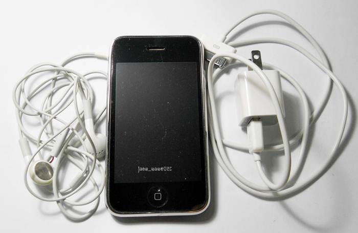 iPhone3G 8GB 1 เครื่อง Firmware 4.2.1 เครื่องแท้ us