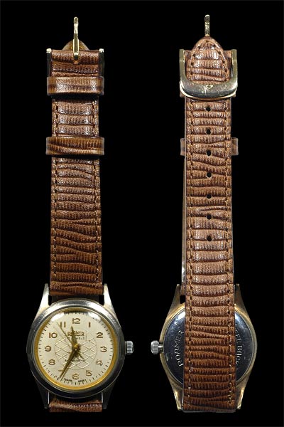 นาฬิกาข้อมือ ยี่ห้อ ROAMER ไขลาน ยุค 70 ขนาด 30 มม SWISS MADE