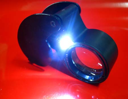 กล้องส่องพระแบบมีไฟ ILLUMINATEDLOUPE LEDLIGHTขนาด40x-25m.mแบบมีไฟ LED สว่างเพิ่ม ความ คม