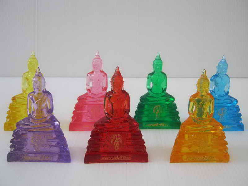 เปิดใจ300บาทหลวงพ่อโสธรเนื้อเร่ซิ่น7วัน7สีค่ะสวยงามมากๆๆๆค่ะ