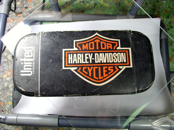 เคาะเดียว.............ประมูลมีดพกของ HARLEY-DAVIDSON