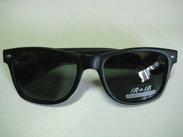 แว่นกันแดด เลนส์ polarized !!!