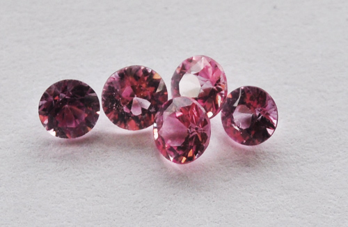 Pink Sapphire (แซฟไฟร์ชมพู) ( รหัส 51 )