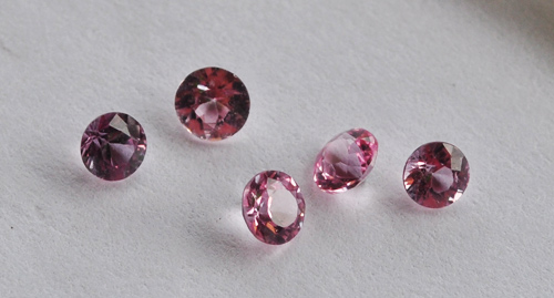 Pink Sapphire (แซฟไฟร์ชมพู) ( รหัส 51 )