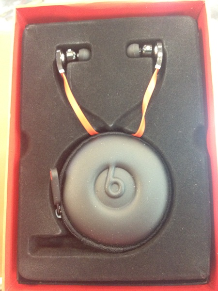 หูฟังbeats.bydr.dre เสียงดีมากครับ