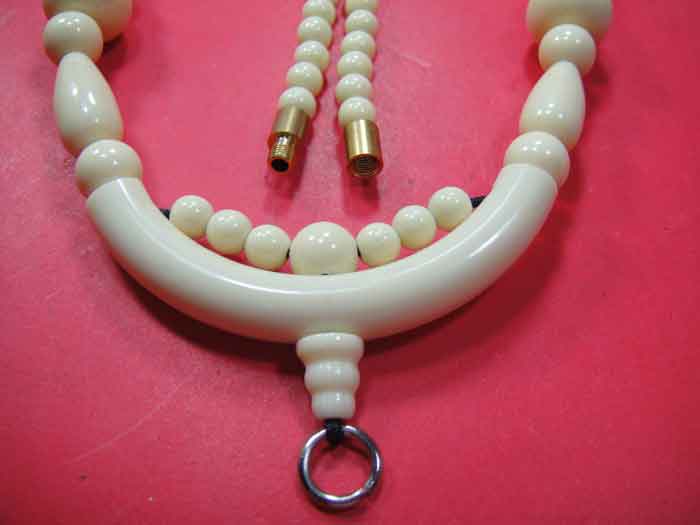 สร้อยลูกประคำกระดูกช้าง ( Elephant Bone Buddhist Prayer Beads Mala Necklace)