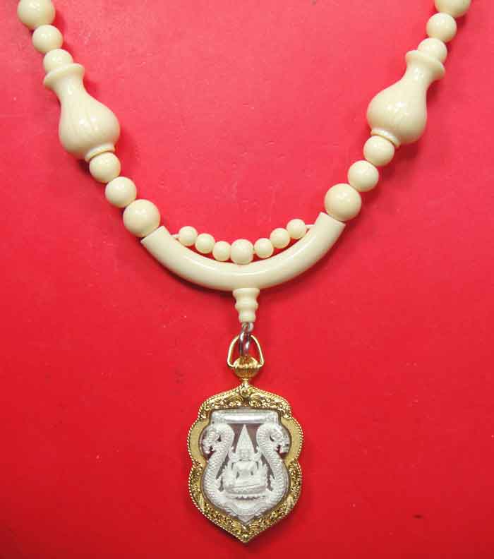 สร้อยลูกประคำกระดูกช้าง ( Elephant Bone Buddhist Prayer Beads Mala Necklace)