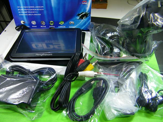 เครื่องนำทางGPS จอLcd 5 นิ้ว+กล้องมองหลังไร้สาย อินฟาเรด (กันน้ำ) ราคาประหยัด 2999- 