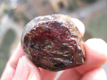 โกเมนธรรมชาติ (NATURAL Red GARNET)