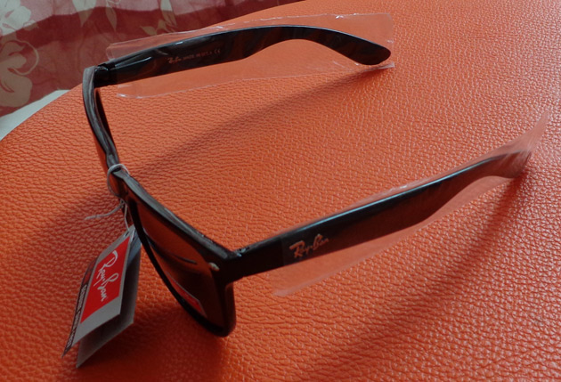 แว่นกันแดด RAYBAN สวยมากครับ ของใหม่