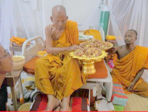 พระขุนแผนผงพรายกุมารพิมพ์ใหญ่ หลวงปู่ผาด วัดบ้านกรวด จังหวัดบุรีรัมย์ปลุกเสกแรงๆขลังๆ สร้าง ๙๙๙ องค์