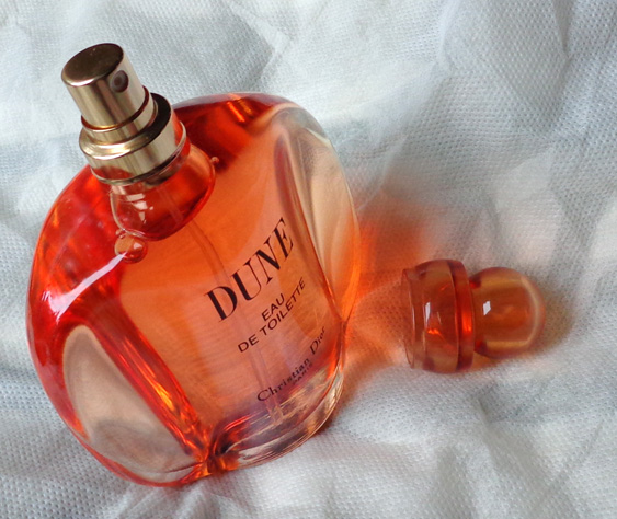 น้ำหอม Christian Dior ของแท้ 100% คริสเตียน ดิออร์ รุ่น Dune ใช้ได้ทั้งชายหญิง กลิ่นแนวสดชื่น