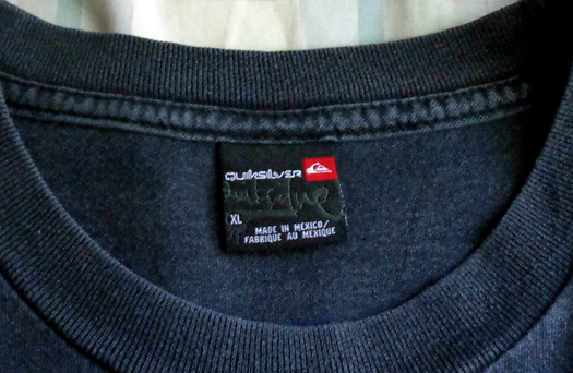 เสื้อยืด Quiksilver ของแท้ XL ตัวนี้made in MEXICO โรงงานแนวหน้าของ Quiksilver