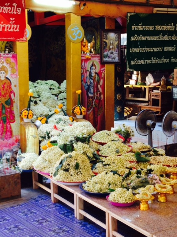 หลวงพ่อทันใจ รุ่นสำเร็จทันใจ วัดพระธาตุดอยคำ จ.เชียงใหม่ เนื้อผงดอกมะลิงานกฐิน ((สภาพสวย))์No.3