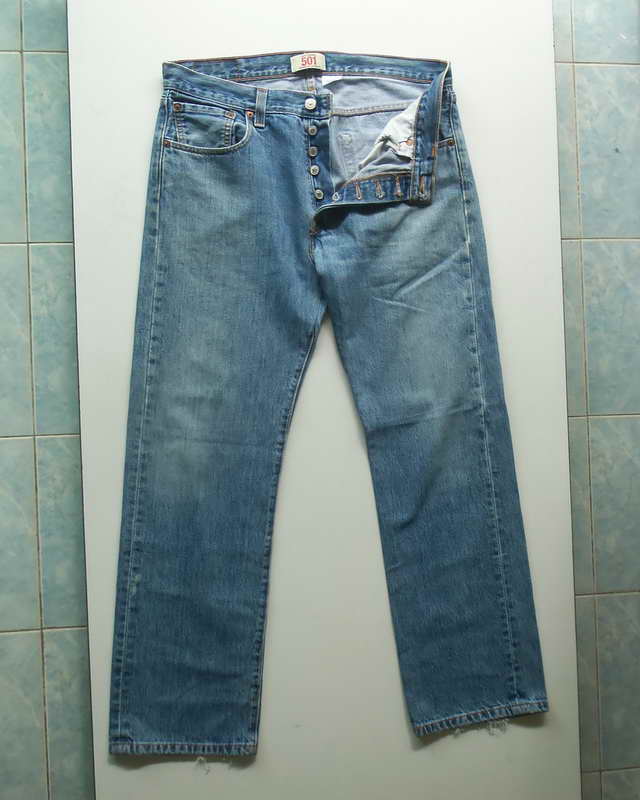 Levi's 501 straight leg button- fly W34 L30 ไซด์วัดจริง เอว 35.5 นิ้ว