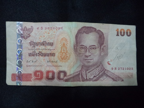 $$เคาะเดียว$$  ธนบัตรที่ระลึกชนิดราคา 100 บาท