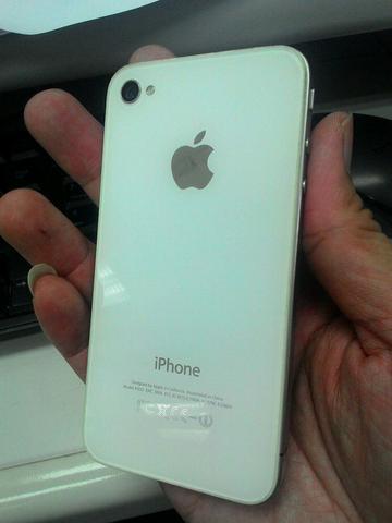 Iphone 4 32Gb สีขาว