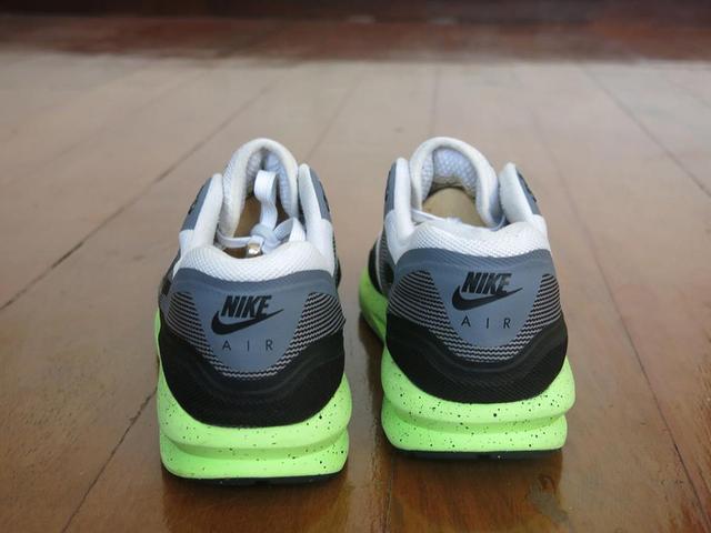 รองเท้า NIKE AIR MAX LUNAR-1 (เขียว-เทา)  มือ2 ของแท้ เบอร์ 42.5 ( 27 CM. ) 8 US 