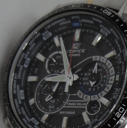 นาฬิกา CASIO EDIFICE ฟังก์ชั่นเพียบ Tough Solar กระจกมิเนอรัล