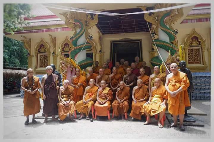 (เคาะเดียว) พระผงดวงเศรษฐี 3  หลวงปู่หมุน วัดป่าหนองหล่ม  5 องค์