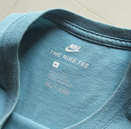 เสื้อยืด NIKE ของแท้ ซื้อจากญี่ปุ่น (คิดเป็นเงินไทยประมาณ 2800++) เบอร์ XL