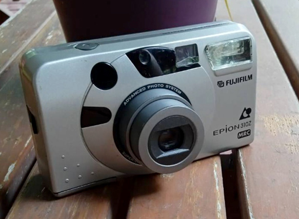 กล้อง FUJIFILM รุ่น EPiON 310ZFujinon Zoom ขนาด 24-70 mm. บอดี้ยังสวยตามรูป ถ่ายจากของจริง