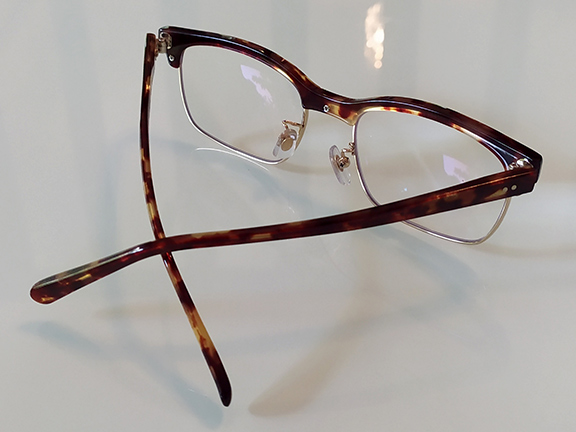 Sale50% ของใหม่ แว่นตา OWNDAYS แท้ ตัวท็อปสุดหรู made in Japan ปกติ 5,990บาท