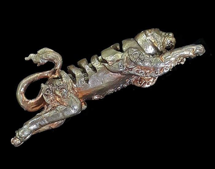 จ้าวพยัคฆ์จับเหยื่อ(ตะกรุดหนังเสือ) รุ่นไตรภาคี พระอธิการใจ วัดพระยาญาติ จ.สมุทรสงคราม ปี2554 - 2