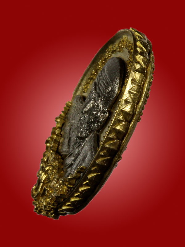 หลวงปู่ทวด รุ่นปาฏิหาริย์สองโพธิสัตว์ เหรียญหล่อหลังยันต์จตุพุทธา ทองระฆัง หมายเลข 51 - 3