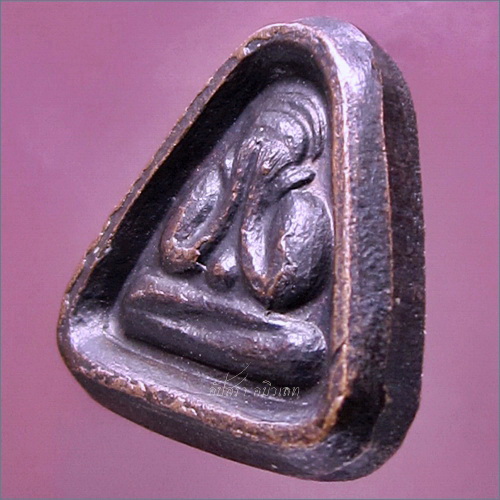 เหรียญพระปิดตา พิมพ์เล็ก (จิ๋ว) หลวงพ่อแช่ม วัดดอนยายหอม จ.นครปฐม ปี 2529 - 2