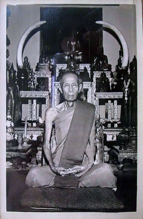 พระปิดตา ชุด 3 องค์ หลวงปู่โต๊ะ วัดประดู่ฉิมพลี รุ่นทองคำพันชั่ง ปี 36 ตะกรุดทองคำ พร้อมกล่องเดิม - 5