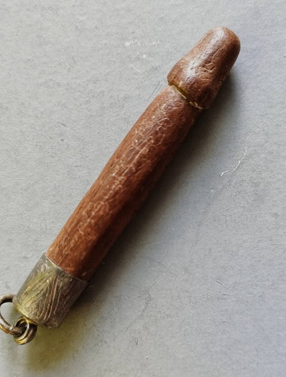 ปลัดขิกหลวงพ่ออี๋ วัดสัตตหีบ - 3