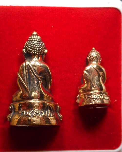 พระกริ่งรุ่นแรกหลวงพ่อสุดใจ ทันตมโน เนื้อขันลงหิน ปี ๒๕๖๒ วัดป่าบ้านตาด อุดรธานี - 3