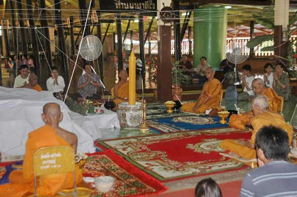 พระพรหม 8 กร รุ่นซ่อมโบสถ์ เนื้อนวะโลหะ หลวงปู่ผาด วัดไร่ จ.อ่างทอง  - 5