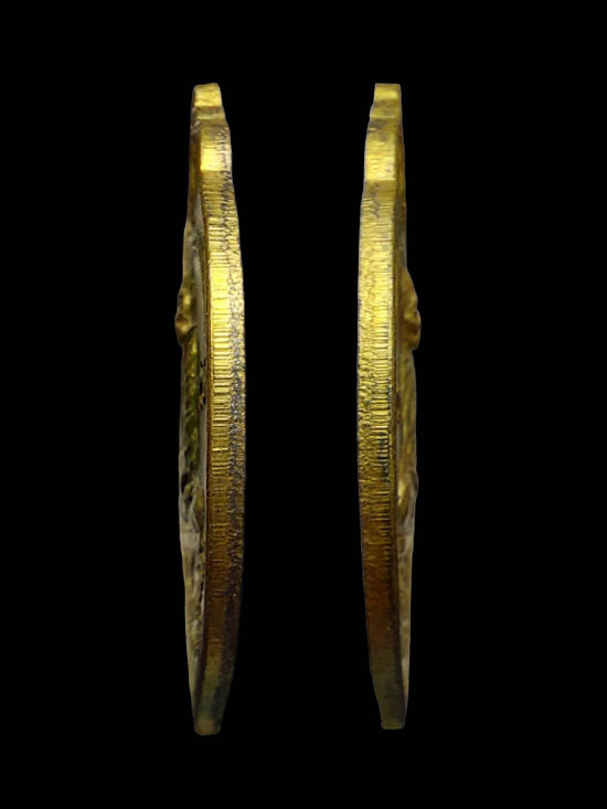 เหรียญมะพร้าว หลวงปู่แหวน สุจิณฺโณ วัดดอยแม่ปั๋ง จ.เชียงใหม่ - 3