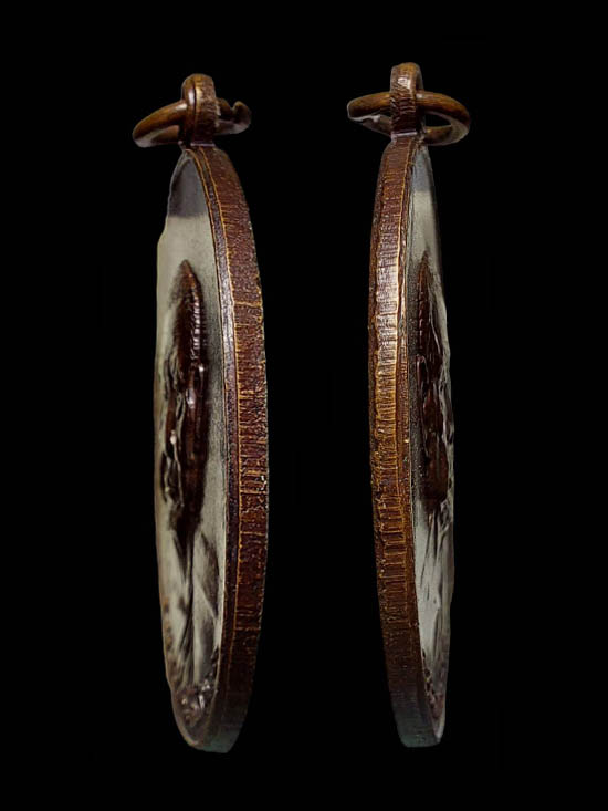 เหรียญรุ่นสุดท้าย หลวงพ่อเงิน วัดดอนยายหอม จ.นครปฐม - 3