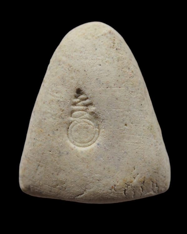 พระปิดตาผสมผงเก่าบางขุนพรหม อาจารย์เชื้อ วัดสะพานสูง กรุงเทพฯ ปี ๒๕๐๕ สภาพสวย (พิมพ์นี้ได้รับการปลุก - 2