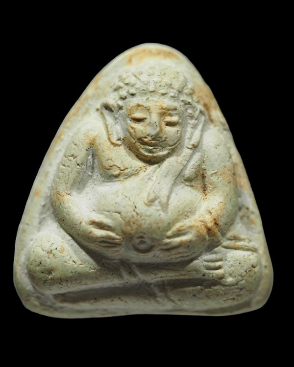 พระผงพิมพ์พระสังกัจจายน์ เนื้ออมเขียว วัดประสาทบุญญาวาส กรุงเทพฯ พิธีใหญ่ ปี ๒๕๐๖ มวลสารผสมผงวัดระฆ - 1