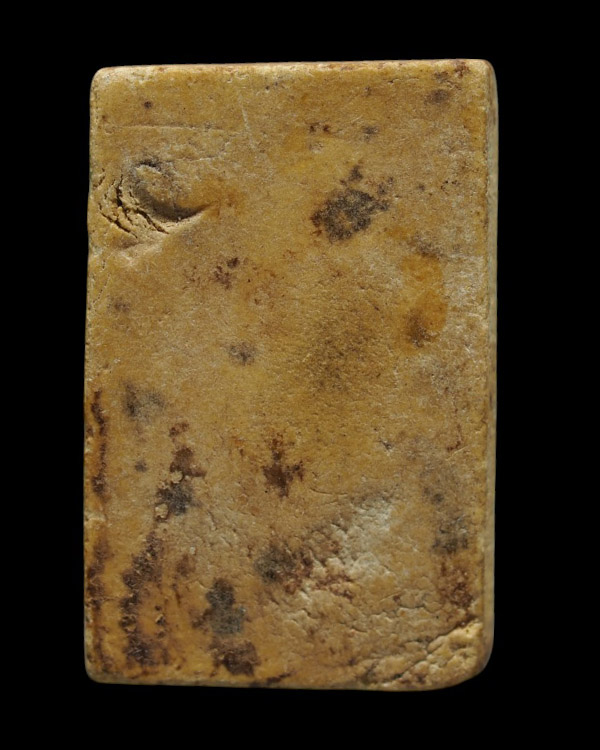 นางกวักหลวงพ่อกวย วัดโฆสิตาราม จ.ชัยนาท เนื้อผงน้ำมัน ***สภาพผ่านการใช้ เก่าเดิม พระบ้าน - 3